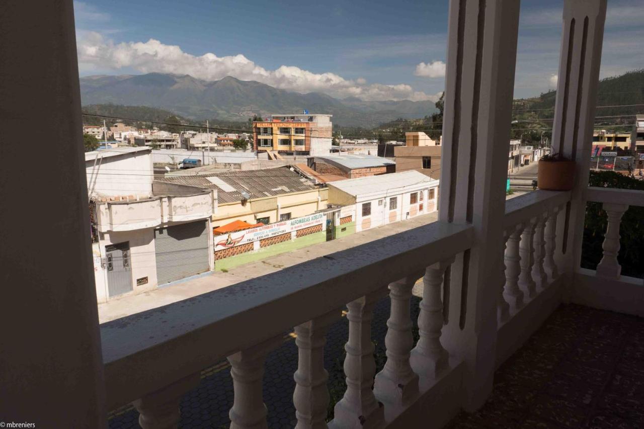 La Posada Del Quinde Otavalo Exteriér fotografie